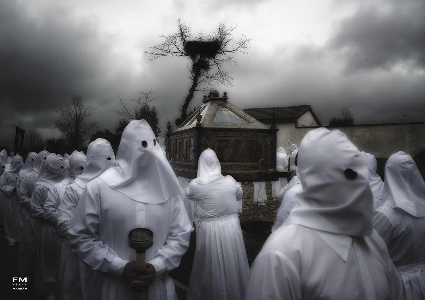 Procesión del Santo Entierro - Viernes Santo en Bercianos de Aliste