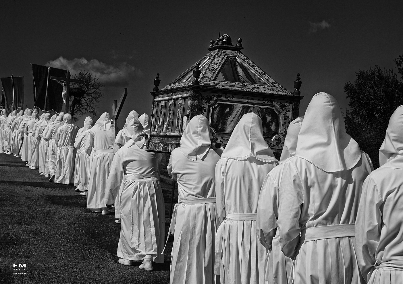 Procesión del Santo Entierro - Viernes Santo en Bercianos de Aliste