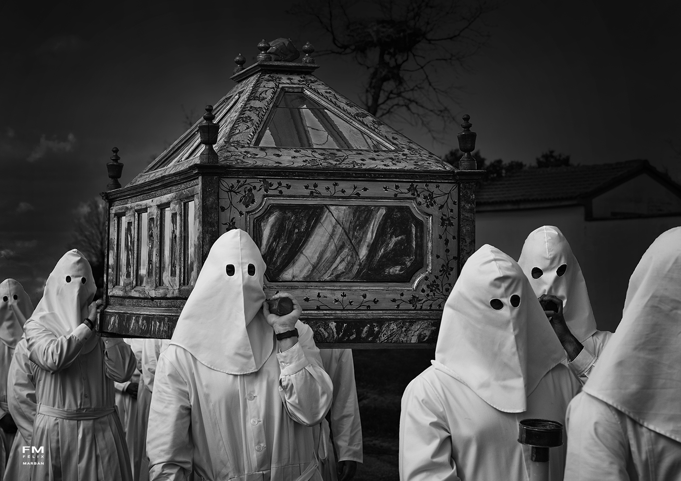 Procesión del Santo Entierro - Viernes Santo en Bercianos de Aliste